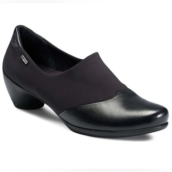 ECCO WOMEN'S SCULPTURED GTX BLACK LEATHER SLIP ON SHOE Size 38 (US 7-7.5) - Picture 1 of 16